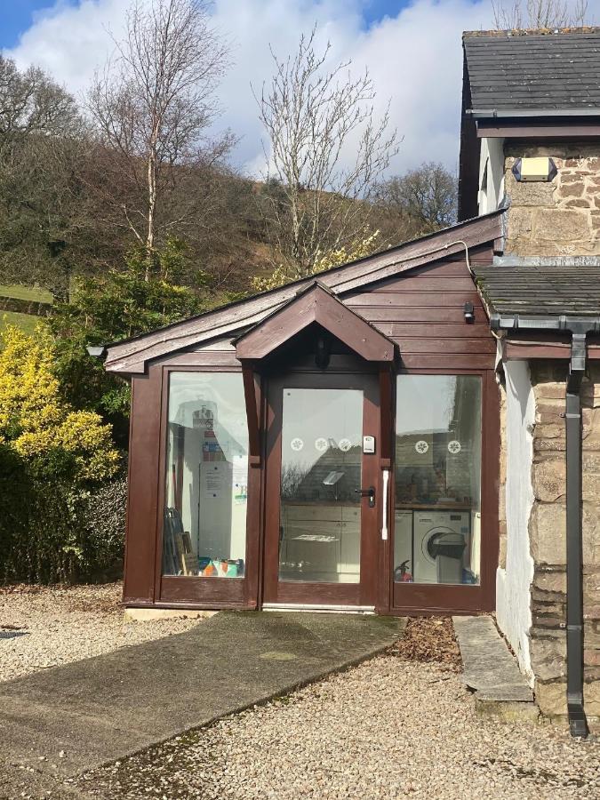 Upper Grippath Farm Holiday Cottages Newport  Exterior photo